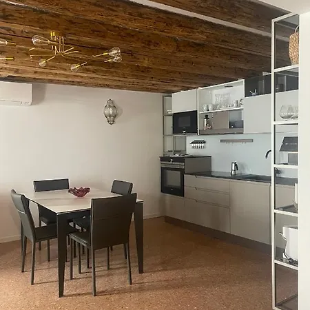 Appartement Ca' Ai Sospiri Venetië