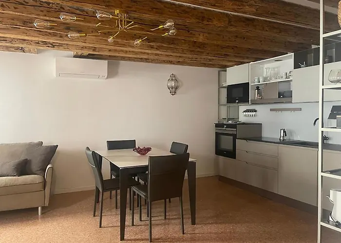 Ca' Ai Sospiri Velence