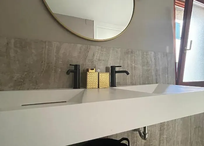 Apartment Ca' Ai Sospiri *