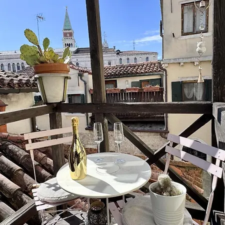 Ca' Ai Sospiri Veneza